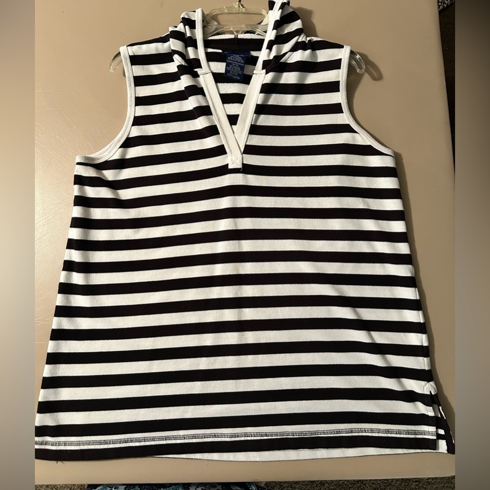CATALINA Black and White Striped Sleeveless Top With Hoodie